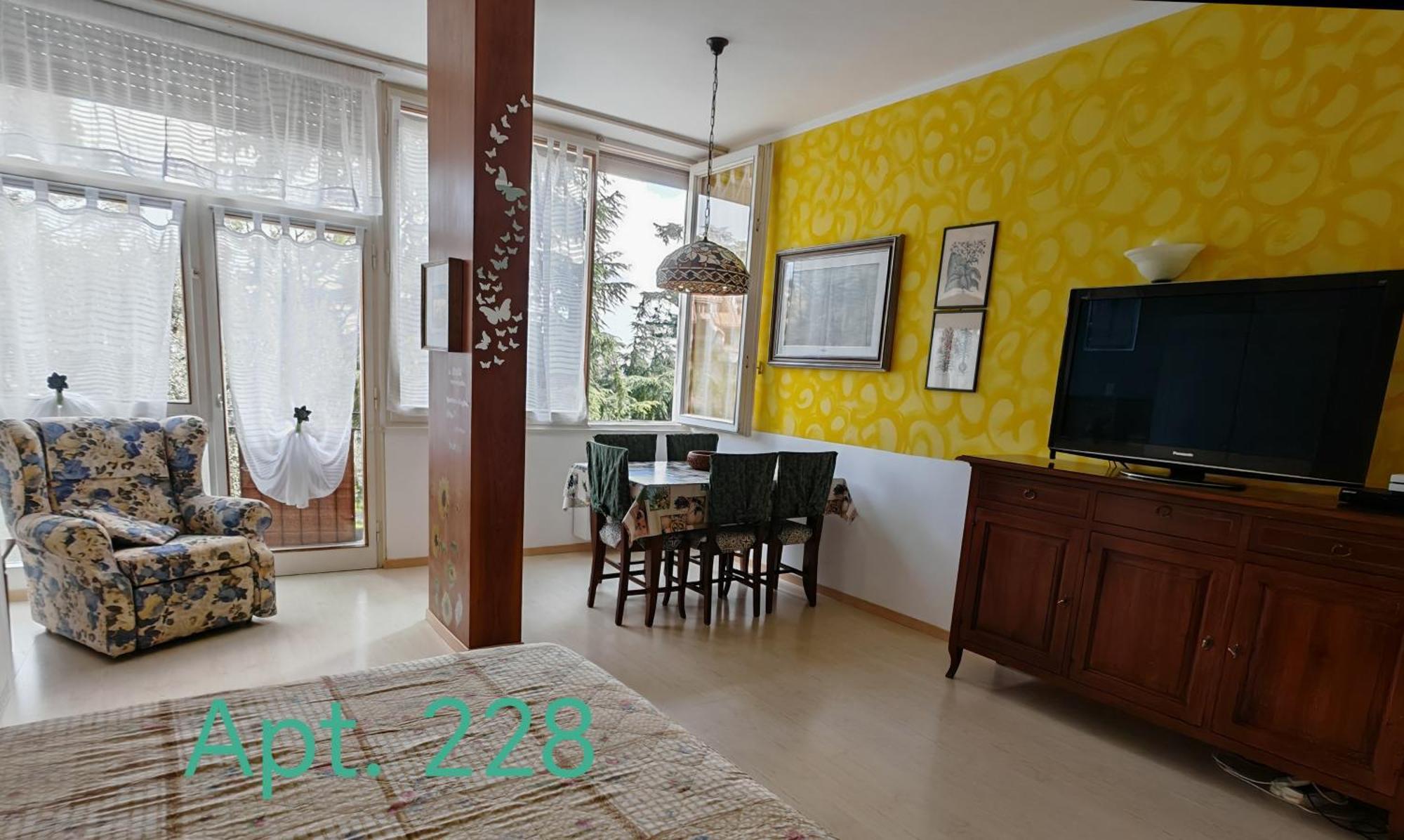 Garda Apartments In Euroresidence エクステリア 写真